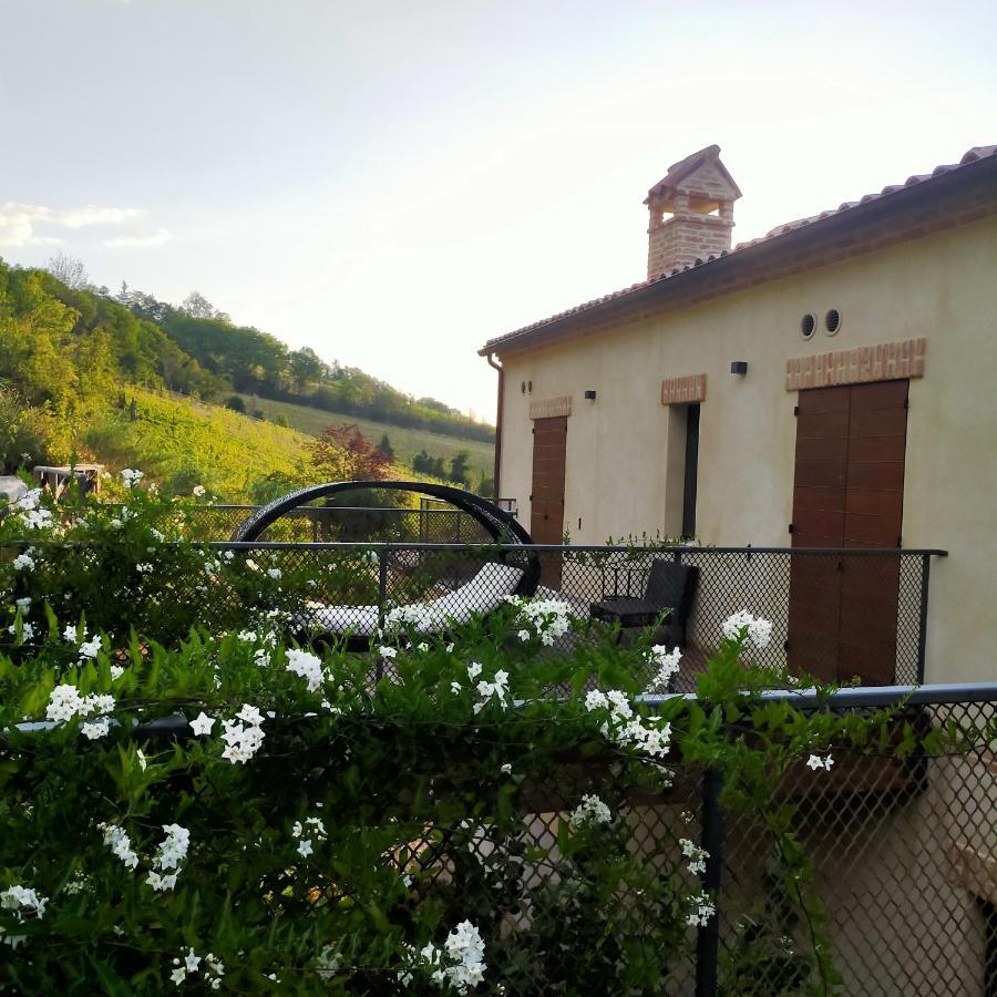 Ca'Rosei Apartman Monteciccardo Kültér fotó