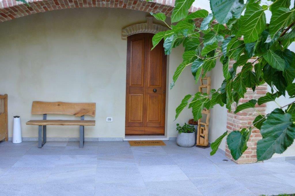 Ca'Rosei Apartman Monteciccardo Kültér fotó